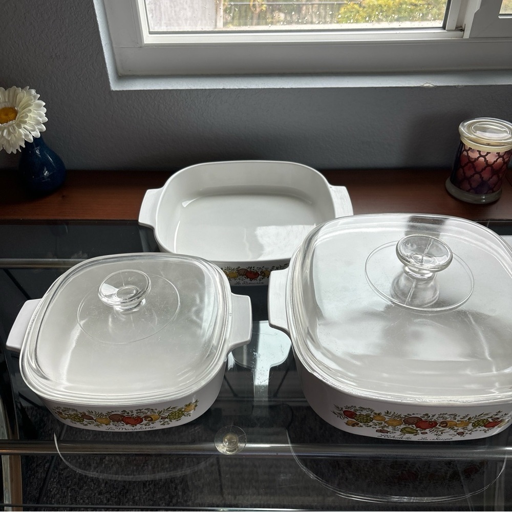 Vintage 5 Piece Spice of life Pyrex set - Picture 2 of 16